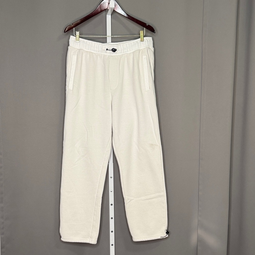 H&M Men's Cream Joggers Size Medium